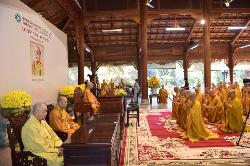 Hoà Thượng Pháp Chủ Thân Lâm về Tổ Đình TV Thường Chiếu dự Lễ Tưởng Niệm Tổ Sư Thiện Hoa lần thứ 51