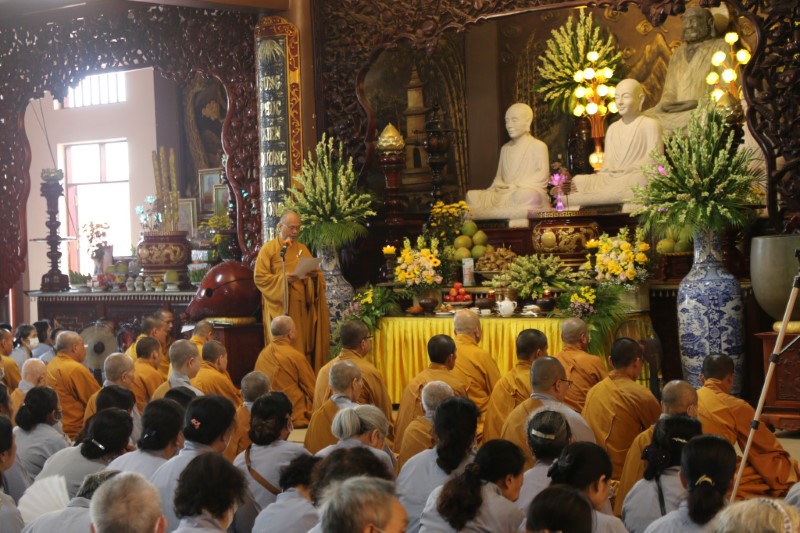 Chùm ảnh Ngày tu an lạc tháng 10 năm Nhâm Dần, Lễ Giỗ Sơ Tổ Trúc Lâm và TS Chân Nguyên tại TVTL Sùng Phúc